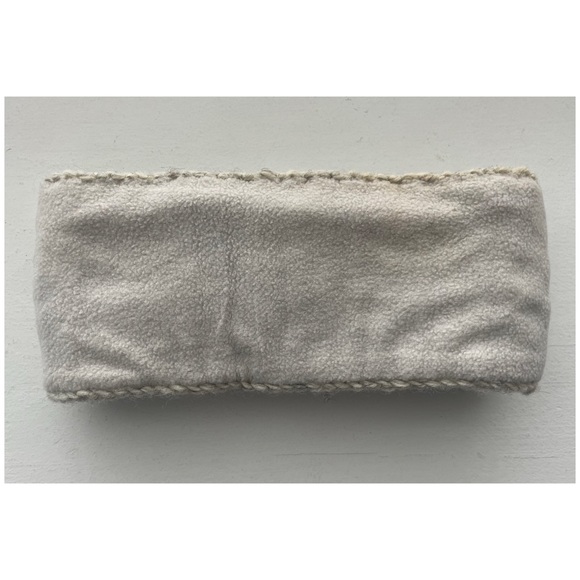 Erin Knitwear Crochet Headband - Picture 4 of 10